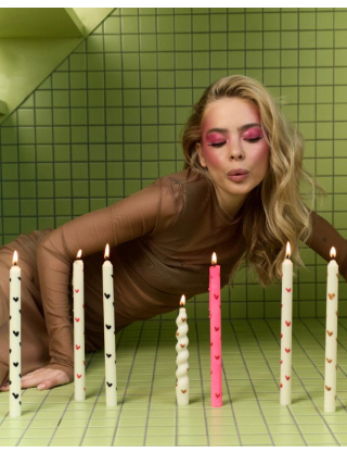 Картинка Набір з двох рожевих соєвих свічок в серденько (Червоне)